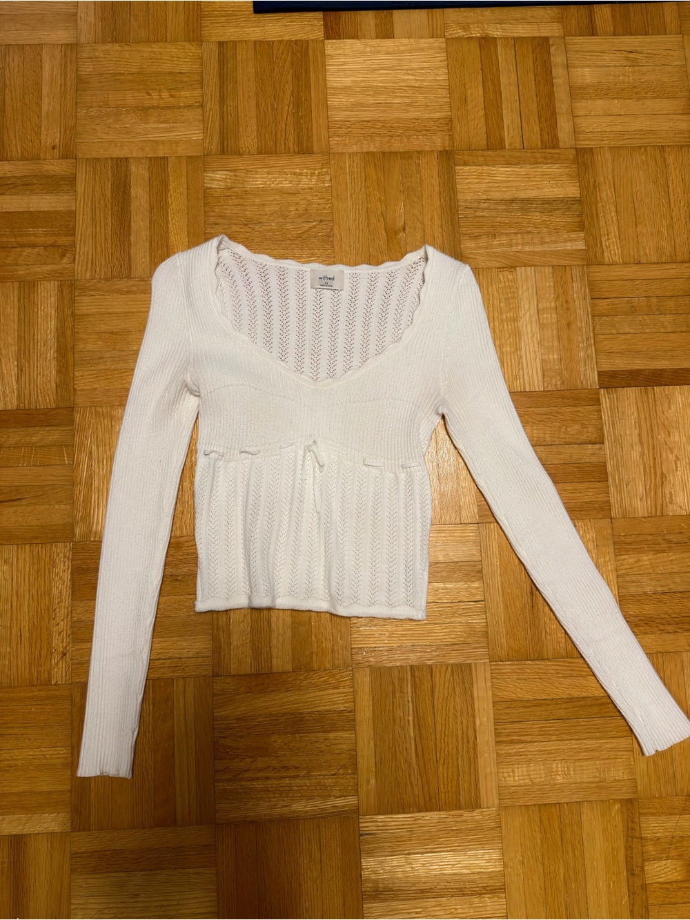 Aritzia White V-Neck Knit Long-Sleeve Top with Waist Tie